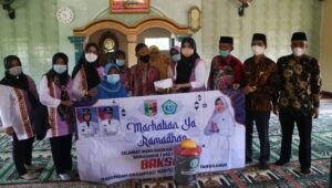 Gabungan Organisasi Wanita Dan Dharma Wanita Persatuan Tanggamus Berikan Bantuan Ke Mesjid-Mesjid Di Kec Limau