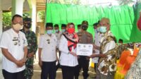 Bupati Tanggamus Berikan Bantuan Musholla Dan Mesjid, Sampaikan Jangan Takut Di Vaksin
