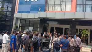 Tuding Dugaan Korupsi Dana UPK,  KLB Tuntut Kadis DPMD Lebak Mundur