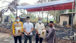 Pasca Kebakaran, Sekertaris Kecamatan Solear Sambangi Pondok Pesantren Al Hidayah Cikuya
