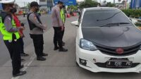 Kapolsek Kragilan  Pimpin Giat Penyekatan di Gerbang TOL Ciujung