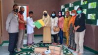 Bhayangkari Polsek Cisoka Berikan Bantuan Sembako, Kepada Pondok Pesantren Al – Hidayah yang Kebakaran