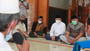 Sholat Jumat Pertama Pasca Hari Raya, Wawalkot Bekasi Himbau Warga Yang Nekat Mudik Di Periksa Kesehatan