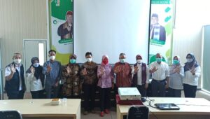 DPRD KOTA SALATIGA SHARING PENANGANAN COVID-19 DI KOTA BEKASI
