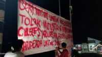 AMDA Community Bentangkan Spanduk Sikapi RANPERDA RTRW Kab.Lebak Menolak Kecamatan Cileles Jadi Zona Industri dan Kawasan Peternakan
