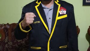 ORMAS ALIBABA DUKUNG KEBIJAKAN GUBERNUR BANTEN PECAT 20 ORANG PEJABAT DINKES YANG MENGUNDURKAN DIRI