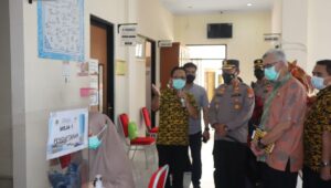 Kapolres Cilegon Dukung Tenaga Vaksinator Covid-19 di Kota Cilegon
