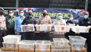 Sopir Pengangkut Burung, Ditangkap Polres Cilegon