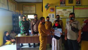 BLT Tahap 3 Di Desa Cirinten Disalurkan,Masyarakat Bersyukur Bisa Terbantu