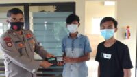 Polres Tanggamus Terima Penyerahan Dompet Berisi Surat Penting Milik Warga Tulang Bawang
