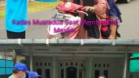 Dukung PPKM Level 4 ,Pemdes Muaradua Lakukan Penyemprotan Dan Bagikan Masker