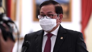 Presiden Tegaskan Vaksinasi Berbayar Dibatalkan