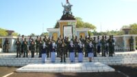 Sederhana Namun Khidmat, Ziarah Makam Pahlawan Peringatan Hari Bhakti TNI AU di Pangkalan TNI AU Sam Ratulangi