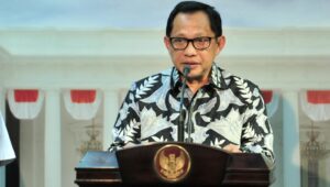 Mendagri Desak Pemda Untuk Segera Salurkan Bansos, Jangan Menunggu Program Pemerintah Pusat