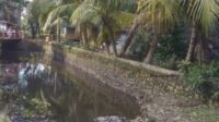 Di Duga Di Jadikan Pembuangan Air Limbah Pabrik Di Malam Hari, DLHK Kab Tangerang Ambil Sample Air Sungai Di Kec Jayanti