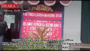 Dugaan Adanya Siswa/i Masuk Lewat Jalur Offline.  KIBB, Pemuda Dan Barisan Mahasiswa Bekasi Kirim Papan Bunga Kepada Kepala KCD Wilayah Tiga Bekasi
