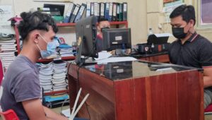 Pengedar Narkoba Jenis Ganja Dilebak Di Tangkap Polisi