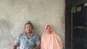 Tidak Pernah Dapat Bantuan, Warga Miskin Di Desa Cikande Jayanti Buat Surat Terbuka Ke Jokowi
