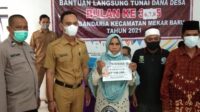 100 KPM Warga Desa Gandaria Menerima Bantuan BLT DD Tahap 6, 7 Dan 8