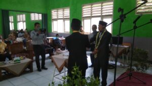 Lepas Sambut Kepala Sekolah UPT SMPN 1 Jayanti