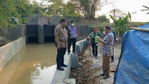 Dinas Bina Marga Sumber Daya Air Kabupaten Tangerang Normalisasi Sungai dan Bangun Saluran Air
