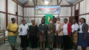 Dalam Songsong Hari Doa Syukur PW GKI Di Tanah Papua, Sekretaris Klasis GKI Teminabuan Buka Acara Perlombaan Prokantor
