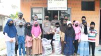 Anak-Anak di Rumah Baca Kronjo Terima Bantuan Sembako Dari Polresta Tangerang