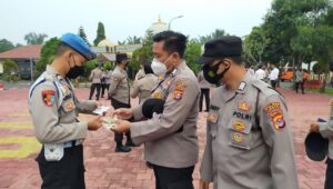 Jelang Pengamanan Pilkades,  Sipropam Polres Lebak Periksa Seluruh Personel