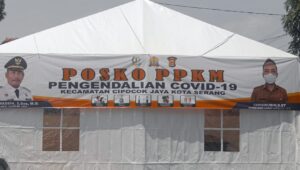 Camat Kecamatan Cipocok Jaya Apresiasi keberhasilan 8 Kelurahan  dalam penurunan angka Covid selama PPKM