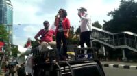 Sejumlah Elemen Masyarakat Tuntut Anies Baswedan Diadili,Gedung Merah Jadi Sasaran