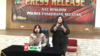 Satreskrim Polres Tangsel Bekuk 5 Pelaku Mengaku Anggota Polisi Melakukan Curas ATM Korban Sebesar 6,1 Juta Rupiah