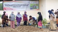 Pertamina Pendopo Ajak Petani Untuk Beralih Pola Dari Konvensional ke Pola Organik Dengan Mendatangkan Ahli dari Pulau Jawa