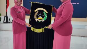 Ketua Bhyangkari Lebak Kukuhkan ketua Ranting Bhayangkari Polsek Lebakgedong