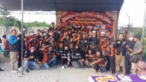 Sambut Tahun Baru 2022, Pemuda Pancasila Ranting Desa Sumurbandung Santuni 54 Anak Yatim Piatu