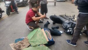 Gunakan Motor Operasional Polisi, Warga Cengkareng Tewas Tergilas Kontainer Di Jayanti