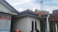 Pelaksanaan Rehabilitasi Gedung Serba Guna Desa Banjarsari Di Soal Warga