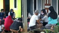 Kejar Target Vaksinasi Puskesmas Warunggunung Kunjungi Warga Dor To Dor