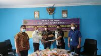 Kades Gembong, Terima Surat Hak Guna Pakai Tanah Dan Bangunan Eks Puskesmas Dari Pemkab Tangerang