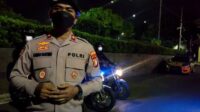 Sigap Dalam Tugas,Polres Jakarta Barat Bantu Warga Saat Motor Mogok