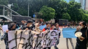 Dugaan KKN Di Pemkab Bekasi, Mahasiswa Gruduk Gedung KPK RI