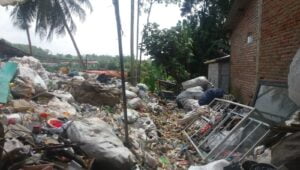 Aktivis P2LPB Lebak Minta Tertibkan Limbah Rongsokan Di Kampung Cimesir