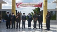 Sambut HUT Kab Tanggamus Ke 25, Dewi Handajani Bersama Forkopimda Tabur Bunga Di Taman Makam Pahlawan Bahagia