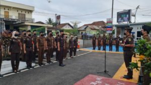 Kejari PALI Gelar Apel dan Penandatanganan Fakta Integritas