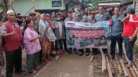 KELUARGA SUMATRA BERSINERGI SAMBANGI DAN BERIKAN BANTUAN BENCANA BANJIR D SERANG BANTEN