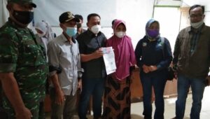 Ketua Fraksi PPP DPRD Lebak Lakukan Edukasi kepada KPM BPS Tunai Di 20 Desa
