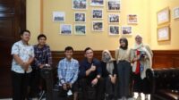 Sesi Pemotretan Bareng Fotografer Disabilitas, Wagub Andika Pilih Tema Casual