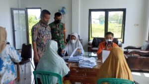 786 KPM Warga Desa Tamiang Mendapatkan Bantuan BLT Migor Dan BPNT