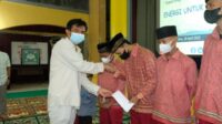 Safari Ramadhan, GM PT Pertamina Hulu Rokan Zona 4 Beri Santunan kepada Anak Panti Asuhan