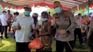 TERIMAKASIH BAPAK KAPOLRES, WARGA SORONG SELATAN SERBU PASAR MURAH