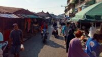 Jelang Puasa Ramadhan, Jalan Disekitar Pasar Inpres Pendopo PALI Terpantau Ramai Lancar